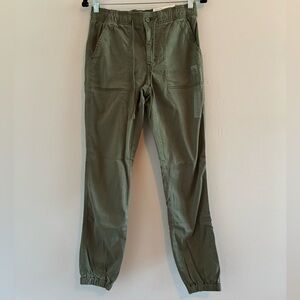 NWT AE Next Level High Waisted Jegging Joggers